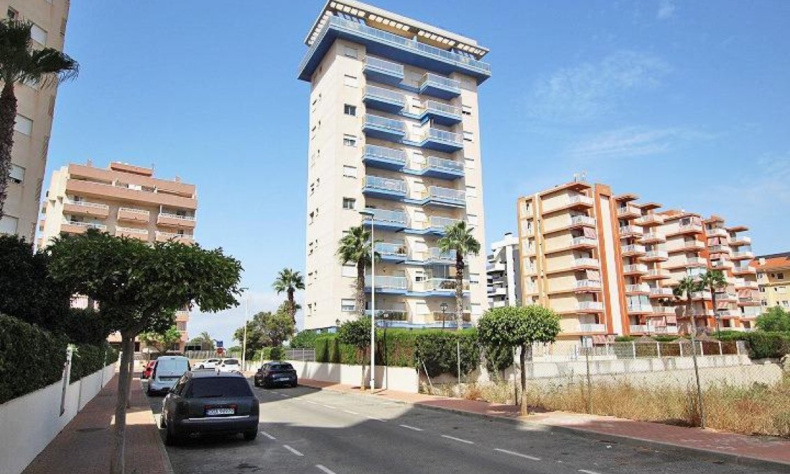 Resale - Apartment -
Guardamar del Segura - Avenida del Puerto