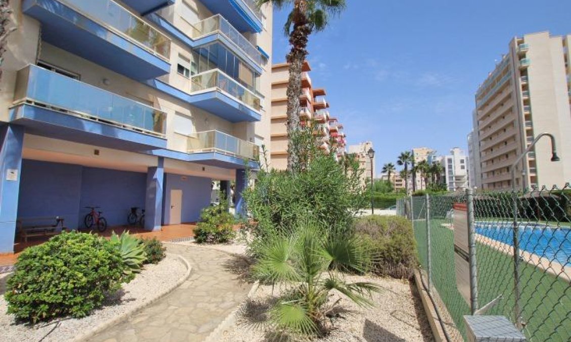 Resale - Apartment -
Guardamar del Segura - Avenida del Puerto