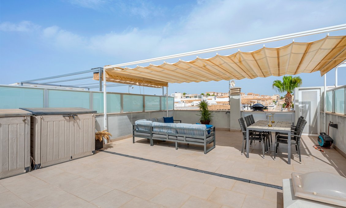 Wiederverkauf - Bungalow -
Orihuela Costa - Costa Blanca