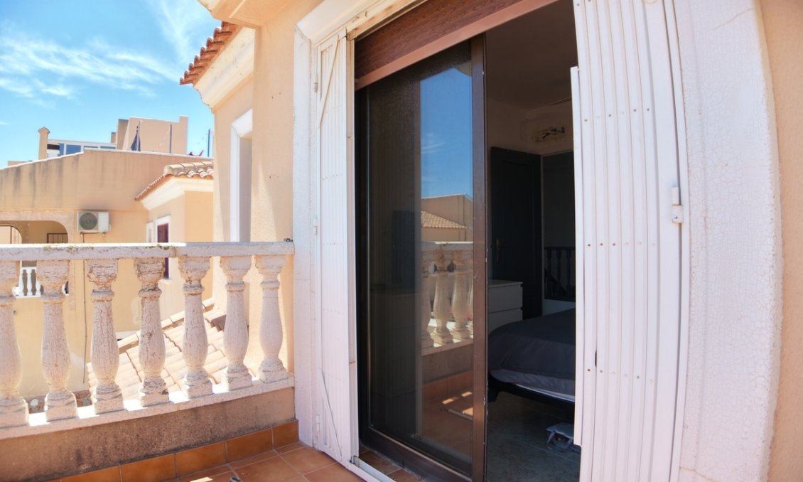 Wiederverkauf - Villa -
Orihuela Costa - Costa Blanca