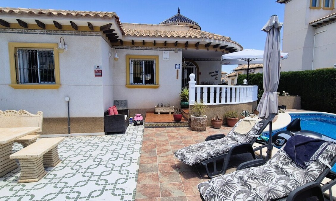 Wiederverkauf - Villa -
Orihuela Costa - Costa Blanca