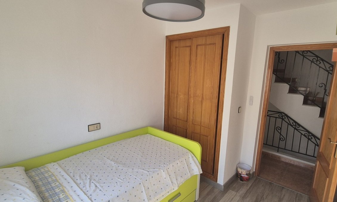 Segunda mano - Villa / Semi pareado -
Torrevieja - Costa Blanca