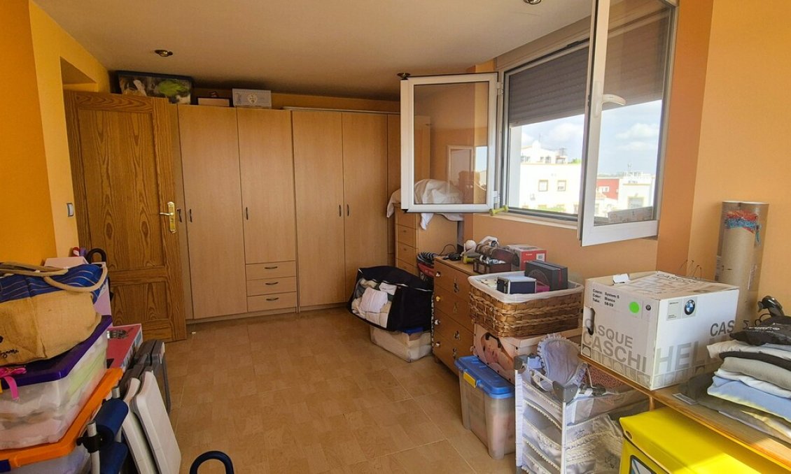 Segunda mano - Villa / Semi pareado -
Torrevieja - Costa Blanca