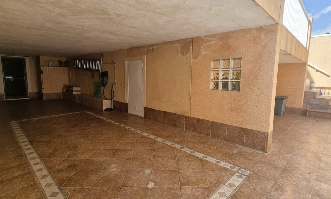 Segunda mano - Villa / Semi pareado -
Torrevieja - Costa Blanca
