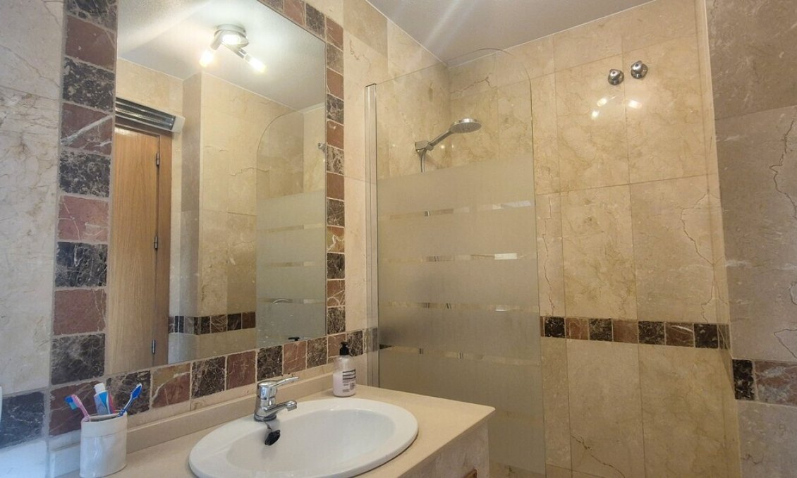 Wiederverkauf - Wohnung -
Orihuela Costa - Costa Blanca