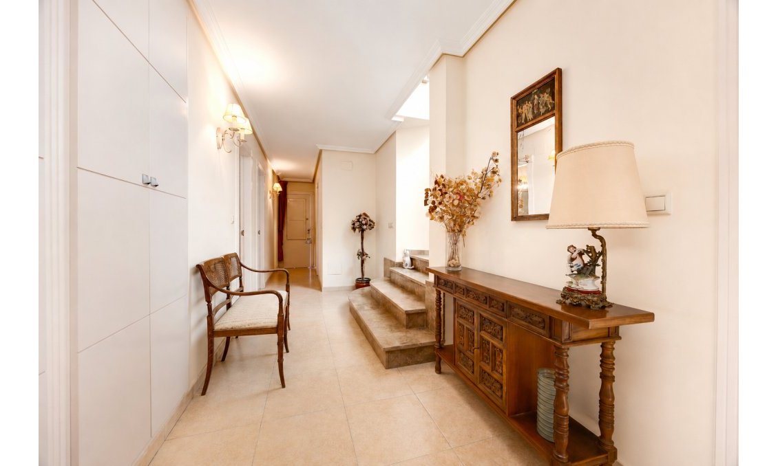 Segunda mano - Villa -
Benejúzar - Inland