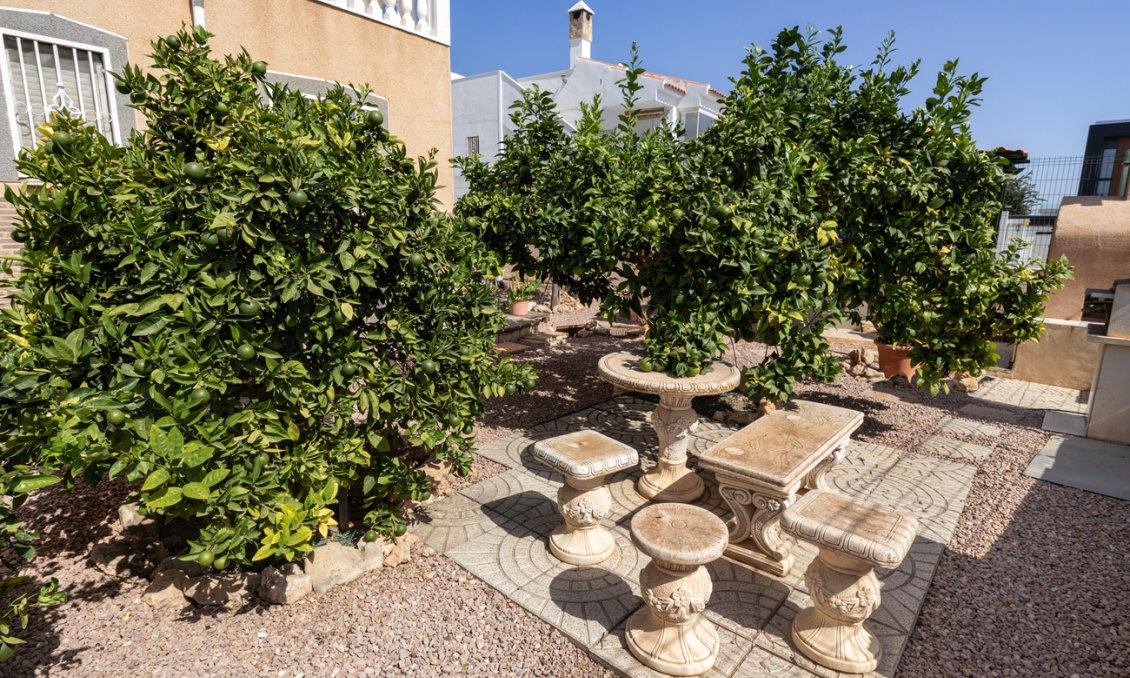Segunda mano - Villa -
La Regia - Costa Blanca