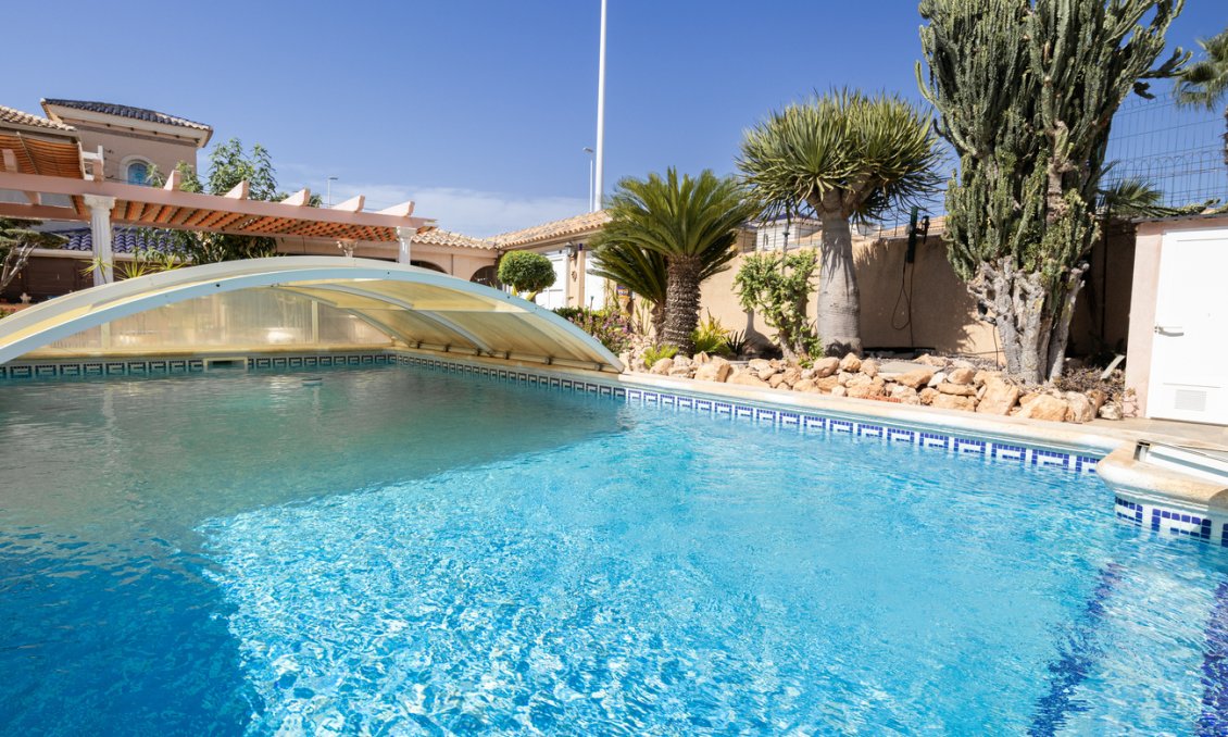 Segunda mano - Villa -
La Regia - Costa Blanca