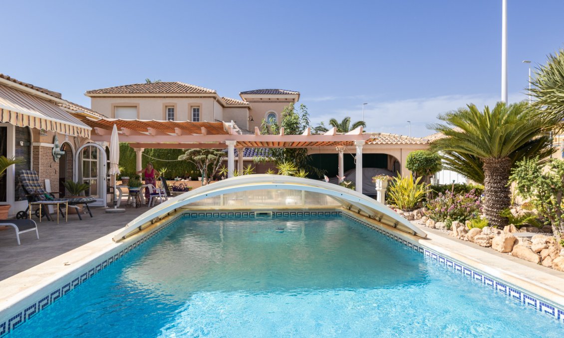Segunda mano - Villa -
La Regia - Costa Blanca