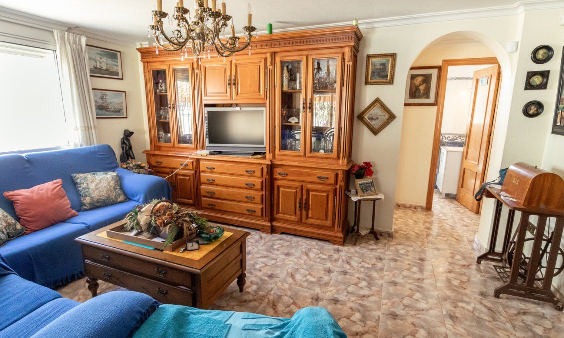 Segunda mano - Villa -
La Regia - Costa Blanca