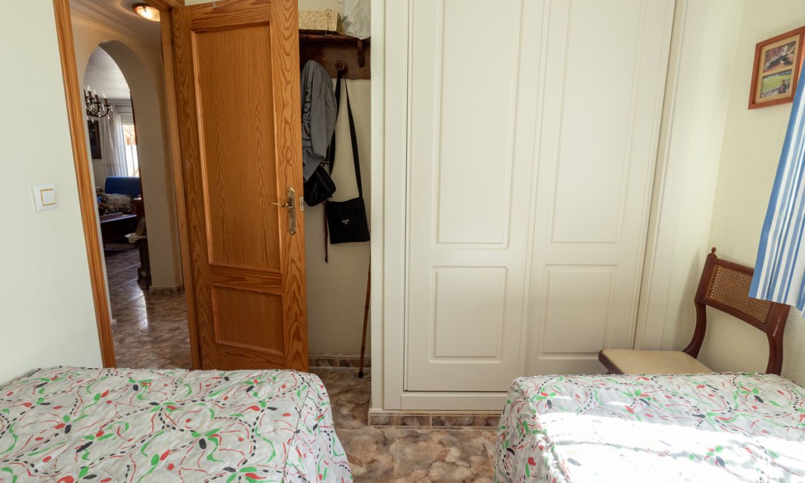 Segunda mano - Villa -
La Regia - Costa Blanca