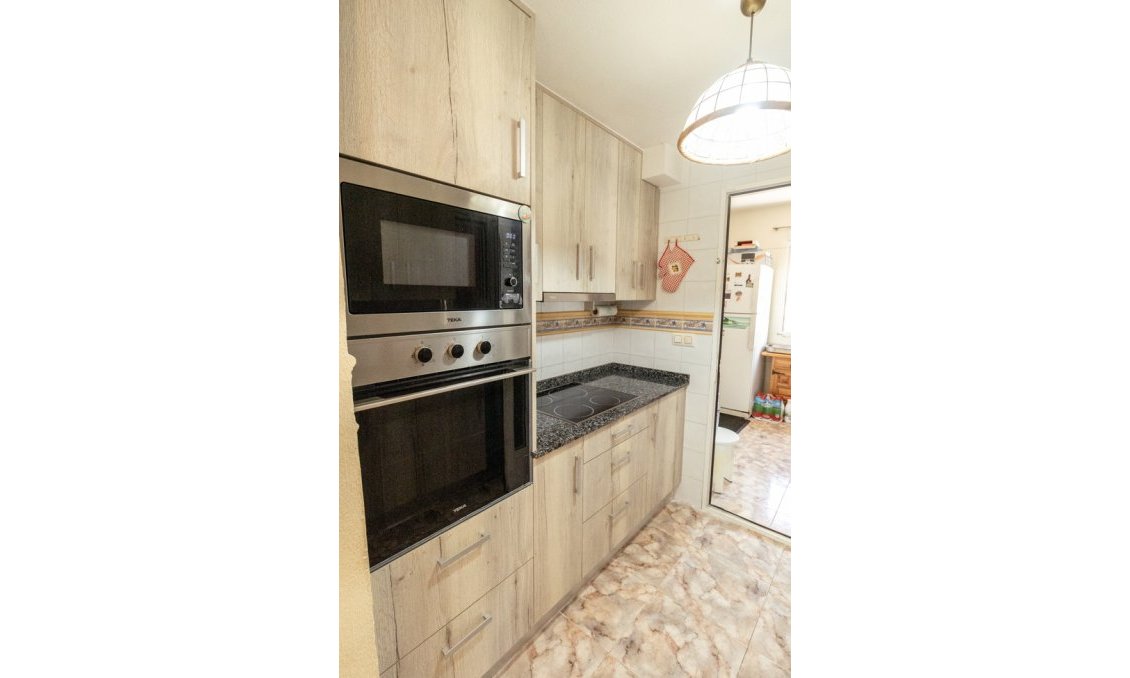 Segunda mano - Villa -
La Regia - Costa Blanca