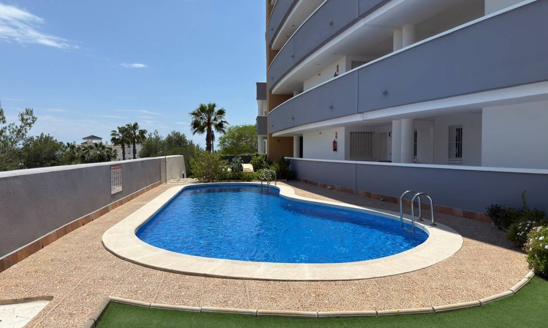 Segunda mano - Apartamento -
Villamartin - Costa Blanca