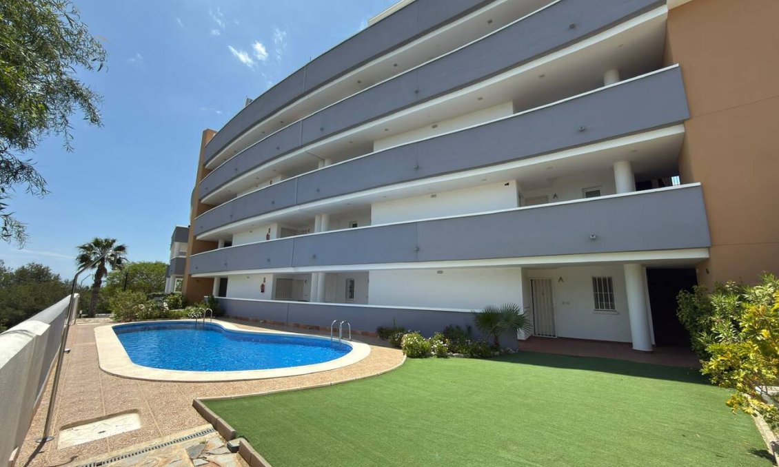 Segunda mano - Apartamento -
Villamartin - Costa Blanca
