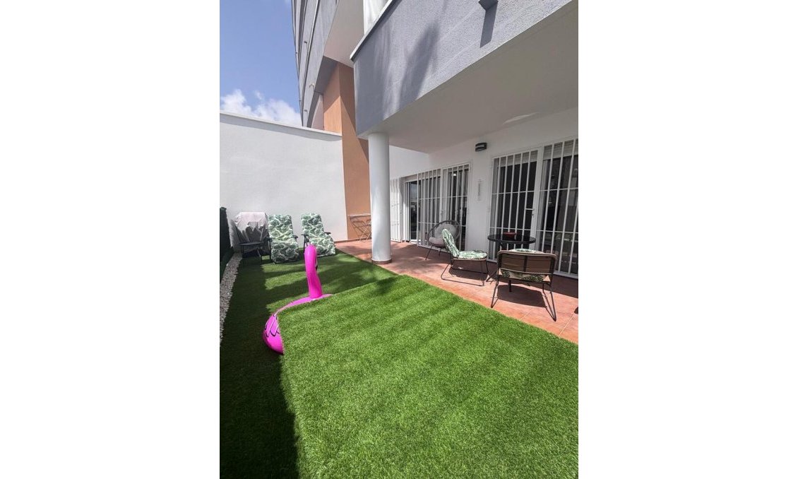 Segunda mano - Apartamento -
Villamartin - Costa Blanca