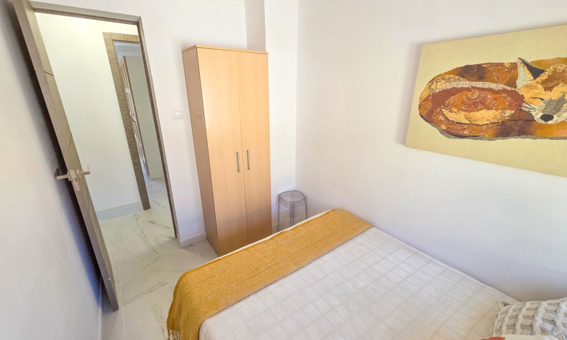 Segunda mano - Villa -
Crevillent - Inland