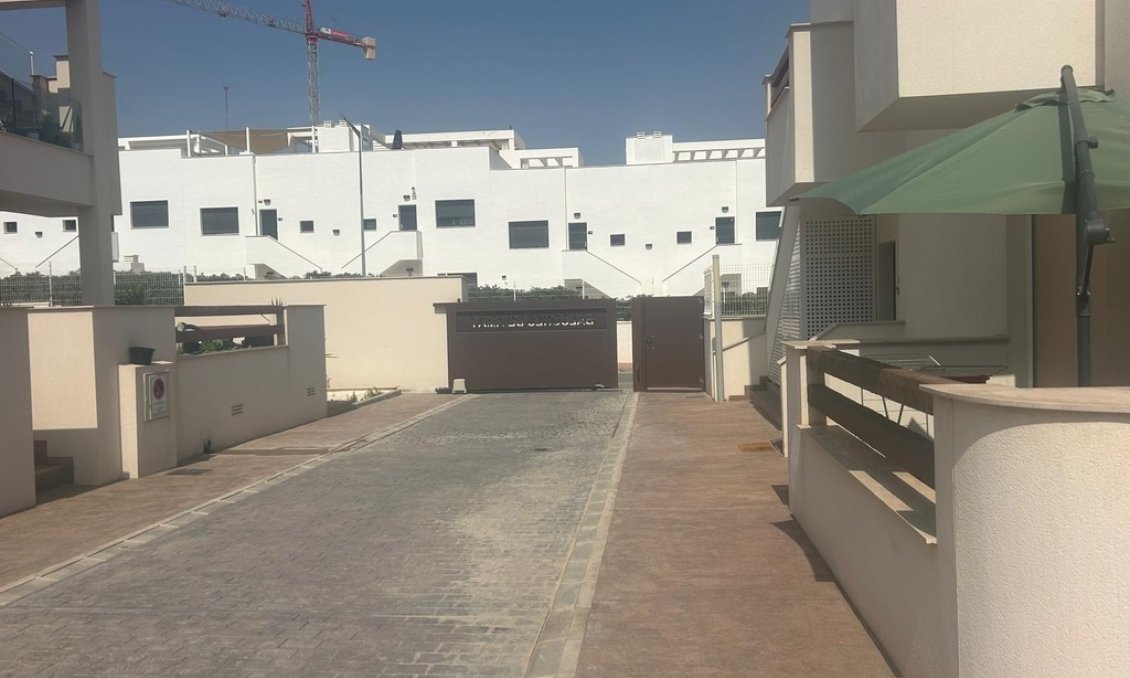 Segunda mano - Apartamento -
Los Balcones - AMAY Urbanisation