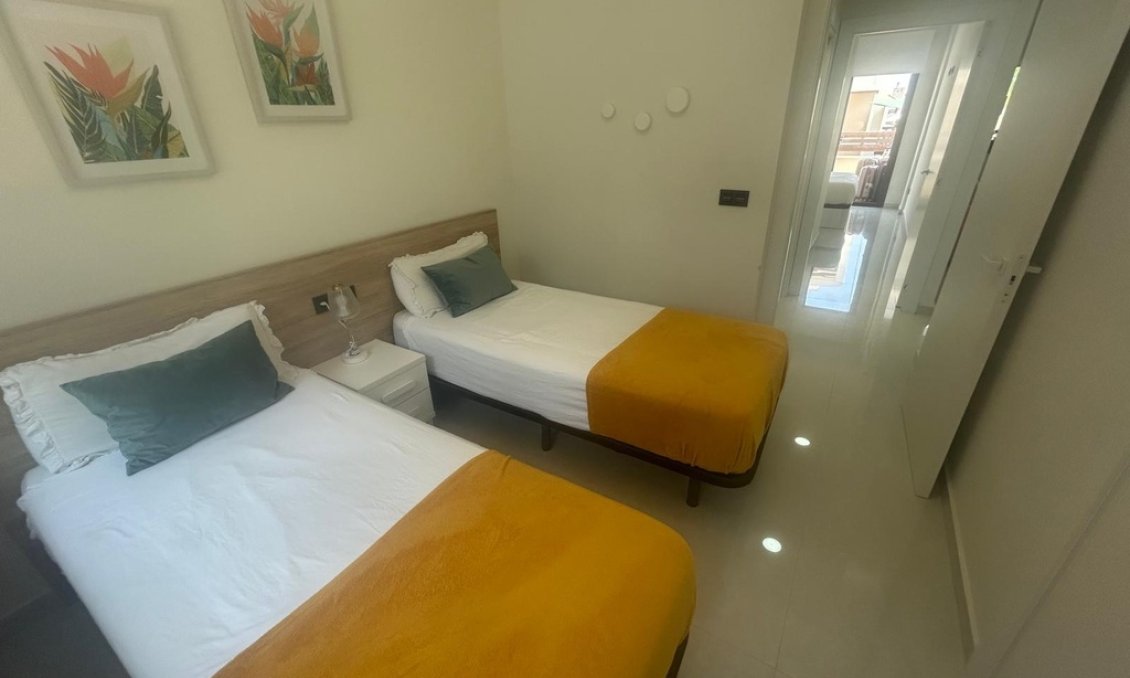 Segunda mano - Apartamento -
Los Balcones - AMAY Urbanisation