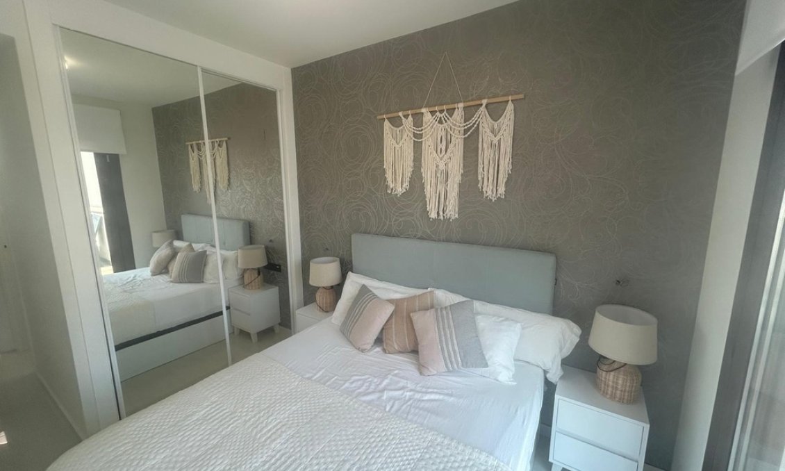 Segunda mano - Apartamento -
Los Balcones - AMAY Urbanisation