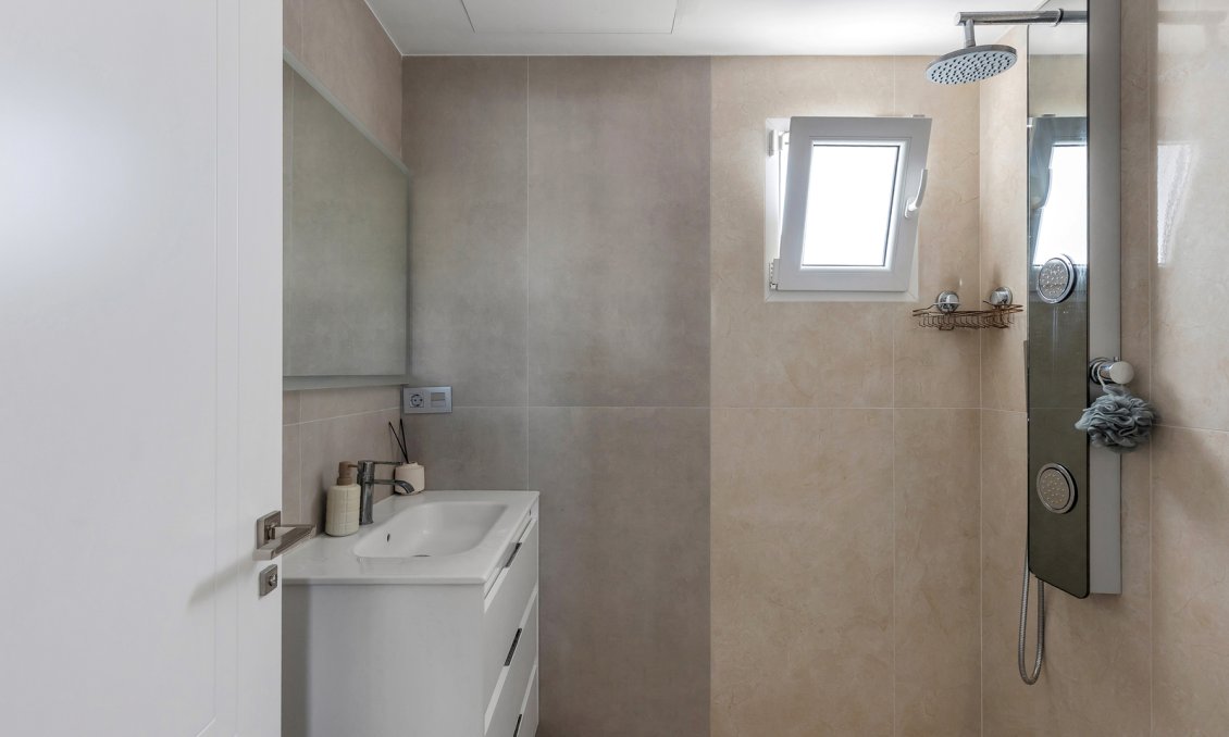 Segunda mano - Villa -
Torrevieja - Costa Blanca