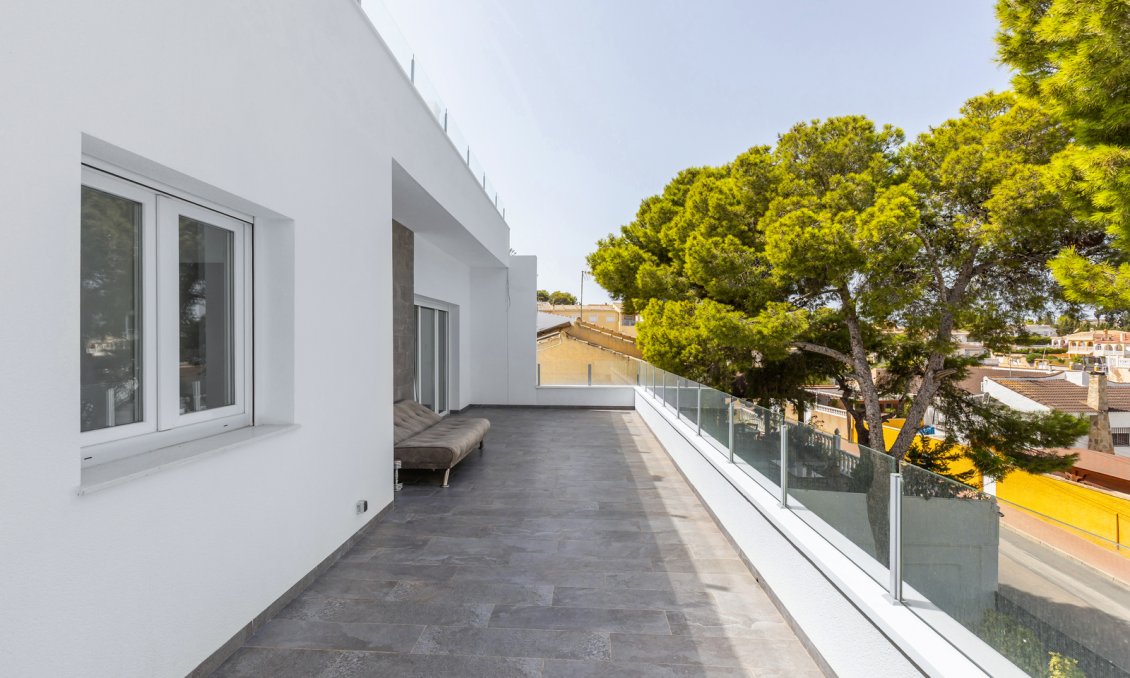 Segunda mano - Villa -
Torrevieja - Costa Blanca
