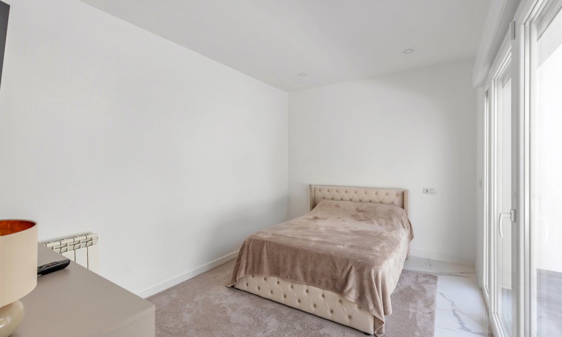 Segunda mano - Villa -
Torrevieja - Costa Blanca