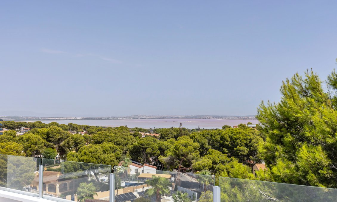 Segunda mano - Villa -
Torrevieja - Costa Blanca