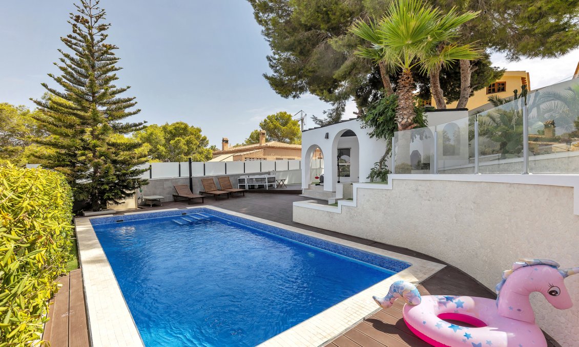 Segunda mano - Villa -
Torrevieja - Costa Blanca