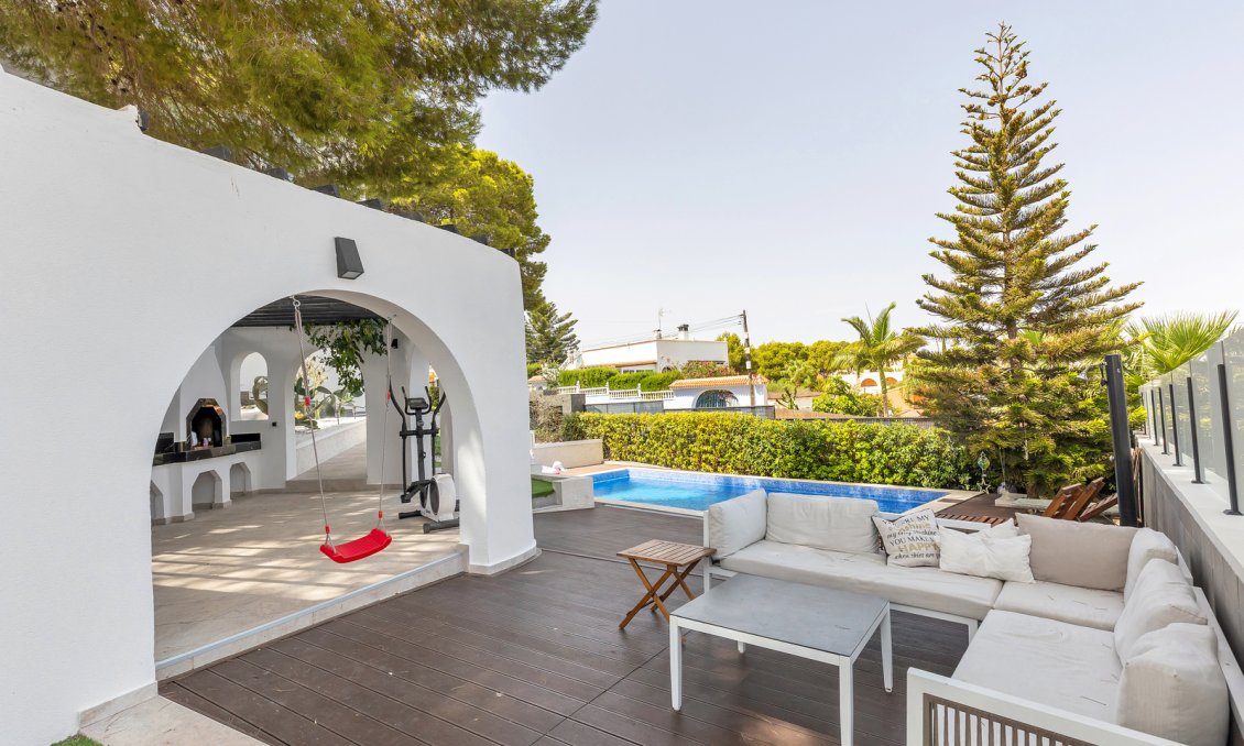 Segunda mano - Villa -
Torrevieja - Costa Blanca