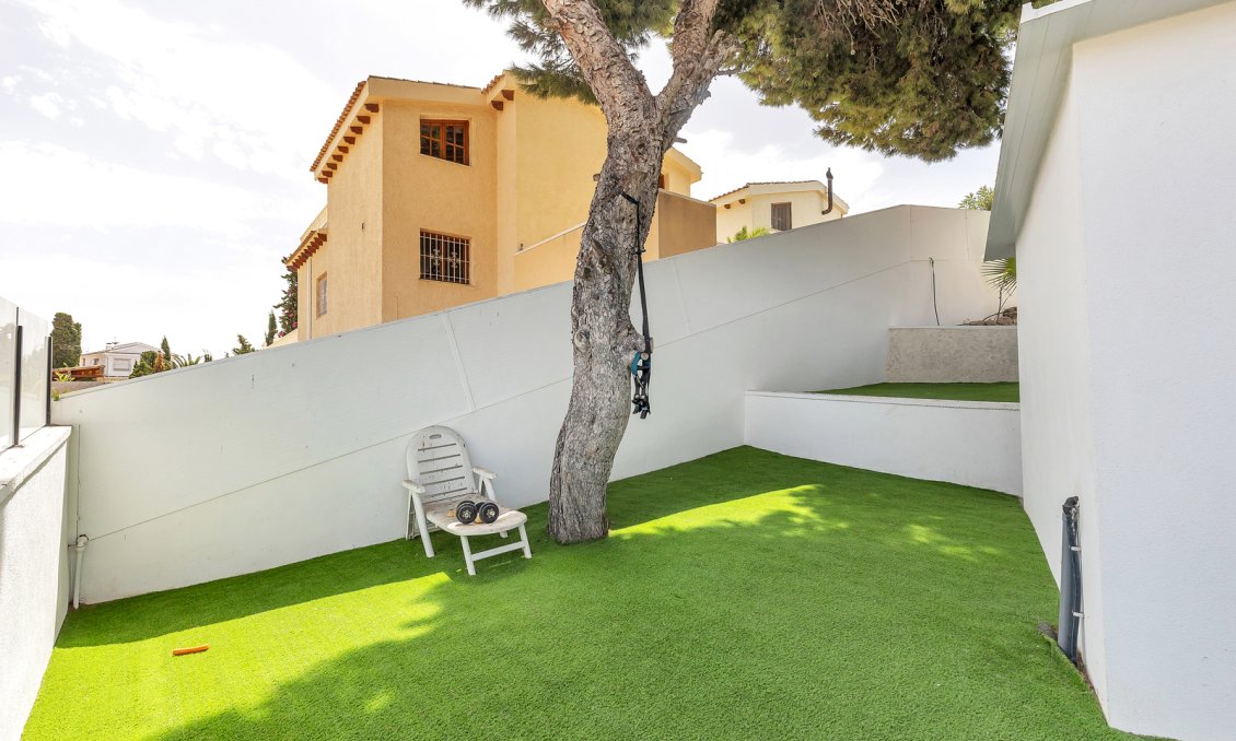 Segunda mano - Villa -
Torrevieja - Costa Blanca