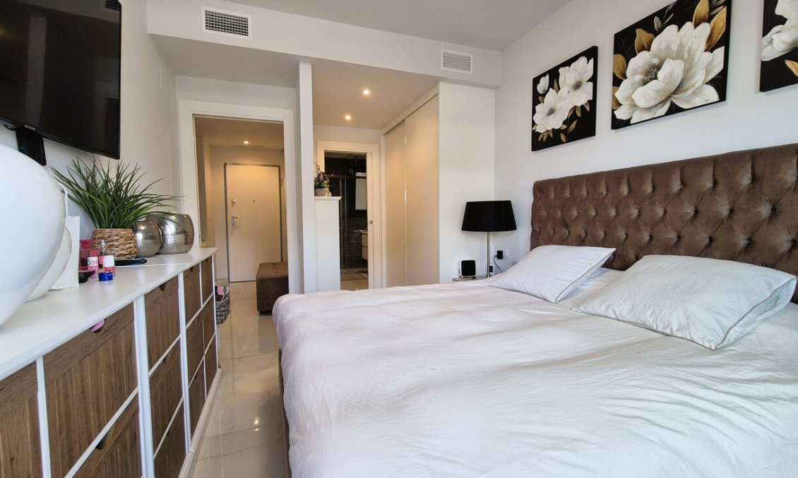 Segunda mano - Apartamento -
Playa Flamenca - Costa Blanca