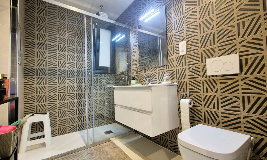 Segunda mano - Apartamento -
Playa Flamenca - Costa Blanca