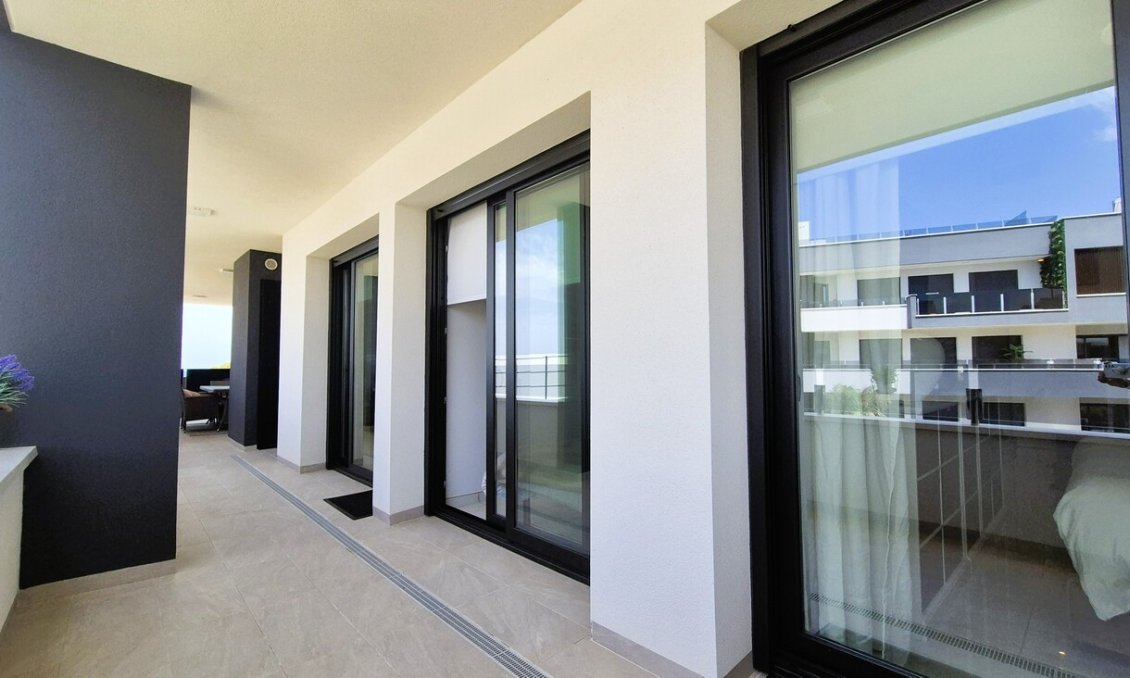 Segunda mano - Apartamento -
Playa Flamenca - Costa Blanca