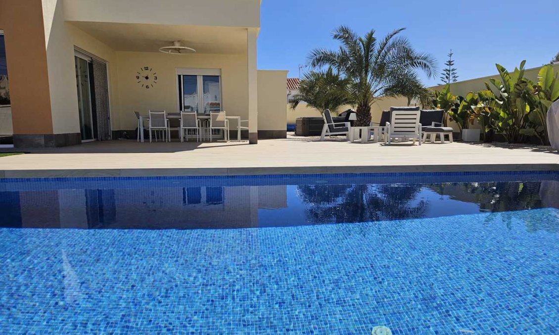 Revente - Villa -
Torrevieja - Costa Blanca