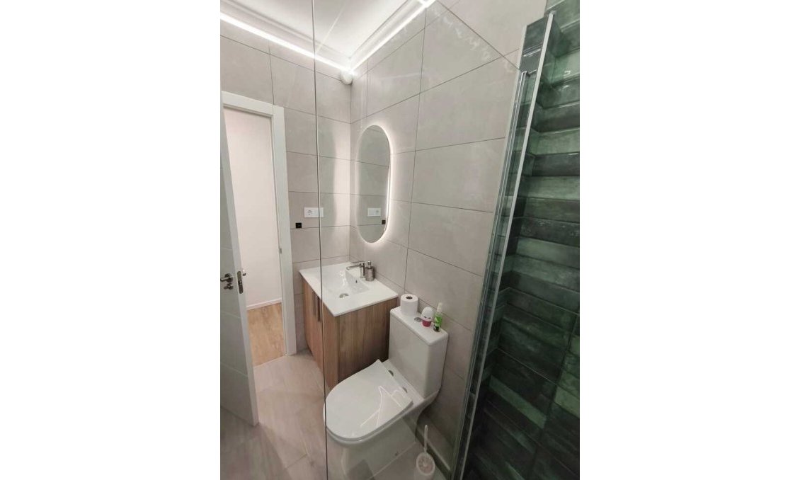 Wiederverkauf - Penthouse -
Punta Prima - Costa Blanca