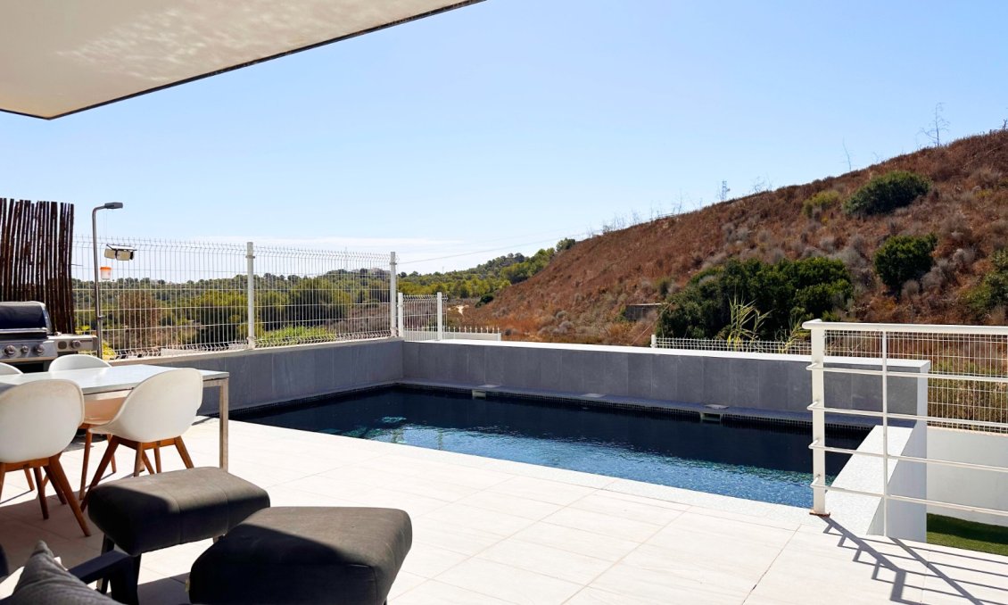 Wiederverkauf - Villa -
San Miguel de Salinas - Inland