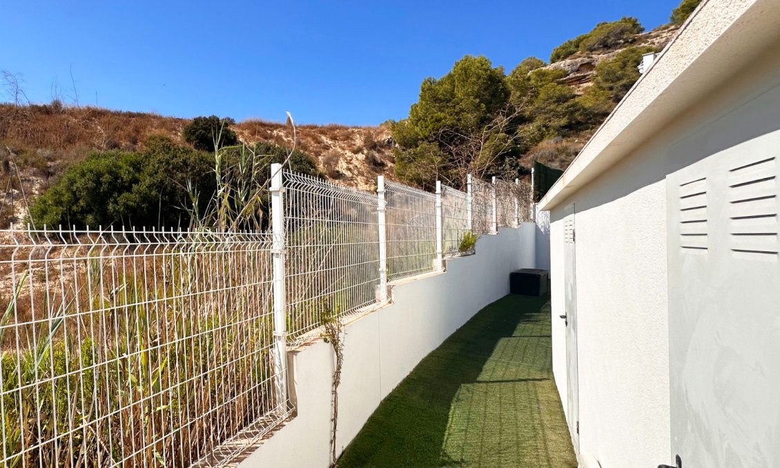 Wiederverkauf - Villa -
San Miguel de Salinas - Inland