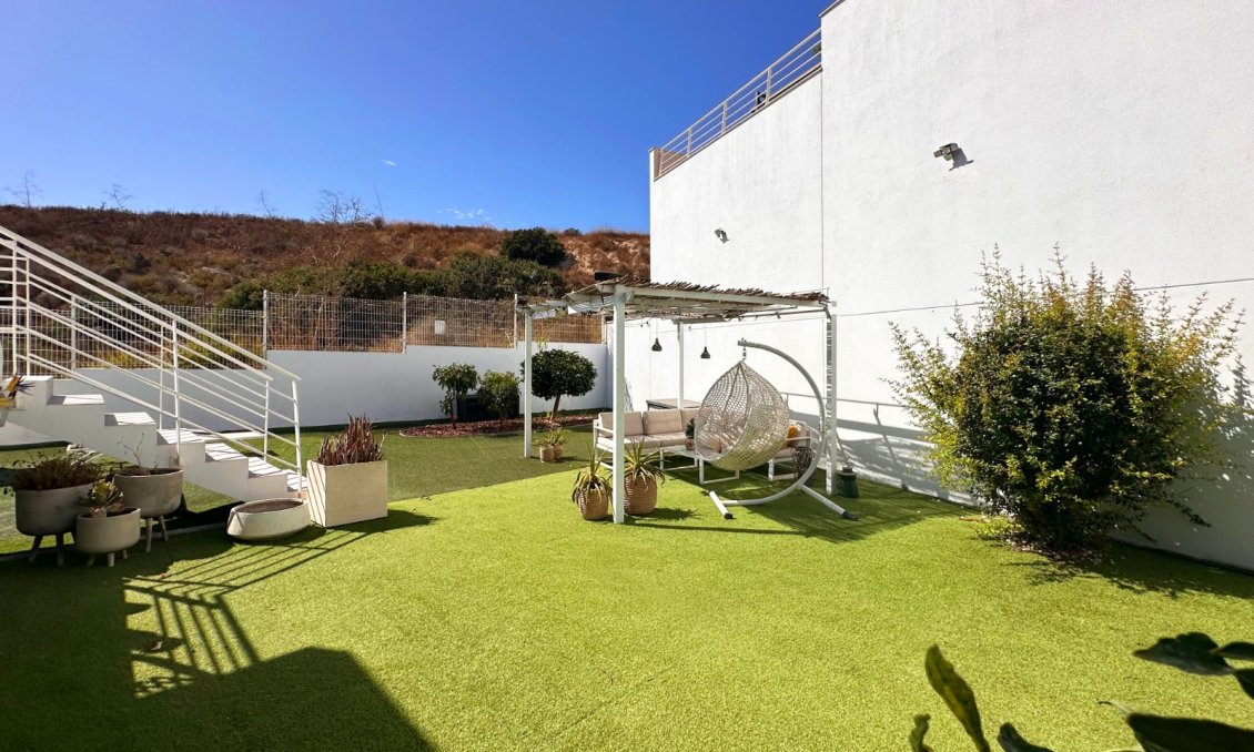 Wiederverkauf - Villa -
San Miguel de Salinas - Inland