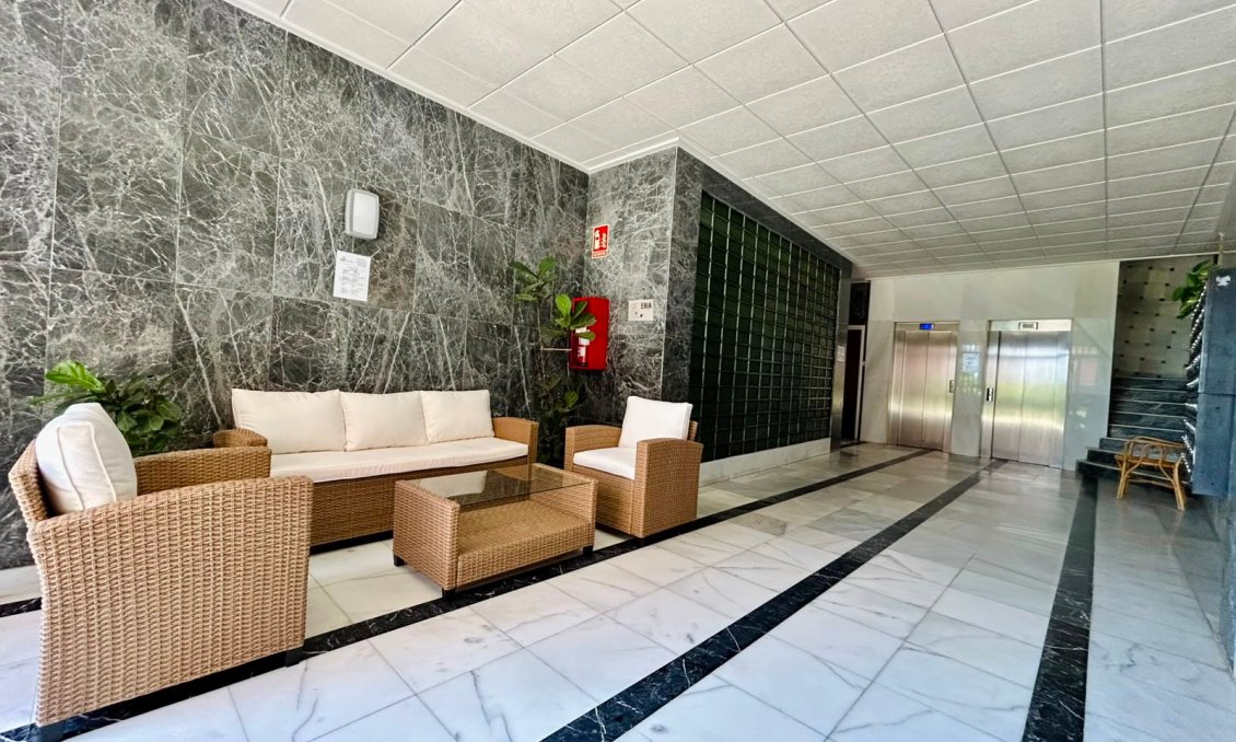 Wiederverkauf - Wohnung -
Torrevieja - Costa Blanca