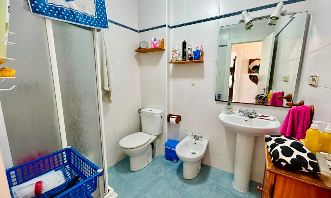 Wiederverkauf - Wohnung -
Torrevieja - Costa Blanca