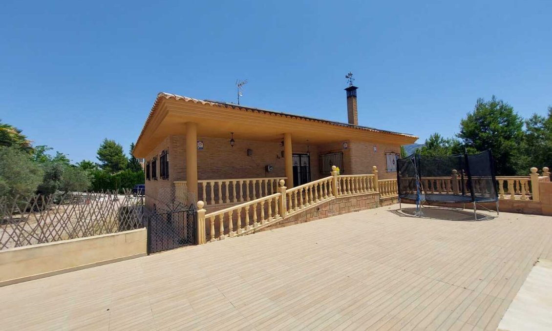 Segunda mano - Villa -
Calasparra - Inland