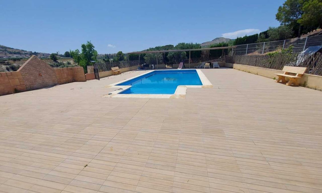 Segunda mano - Villa -
Calasparra - Inland