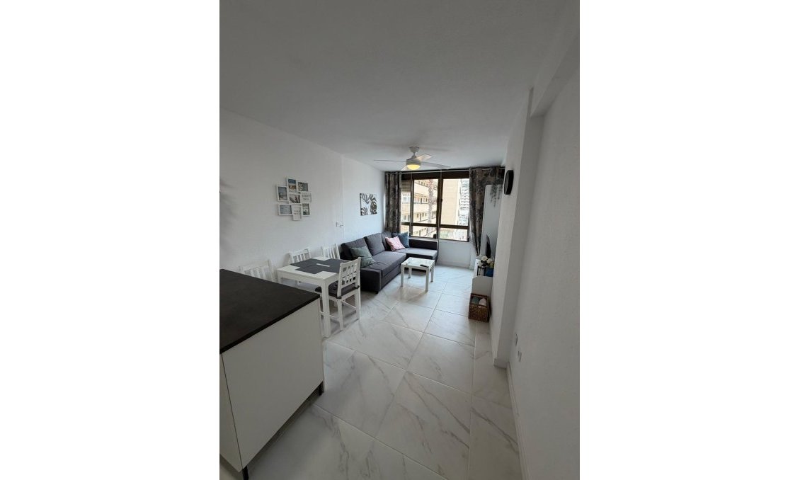 Wiederverkauf - Wohnung -
Torrevieja - Cabo Cervera