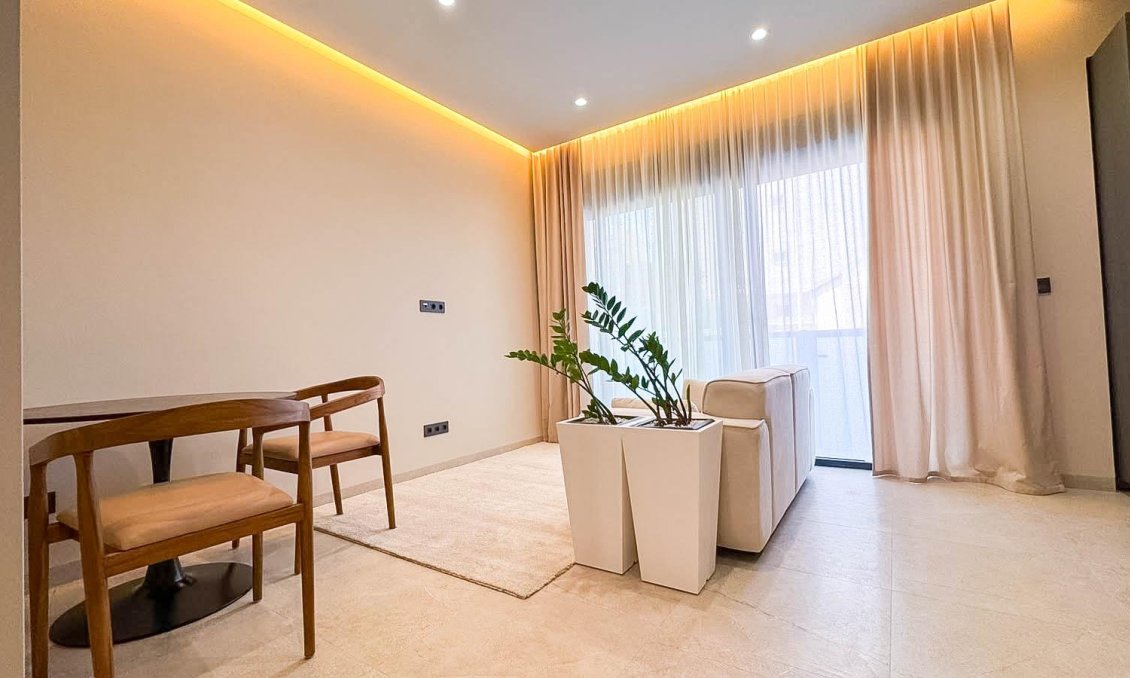 Segunda mano - Apartamento -
Torrevieja - Playa de los Locos