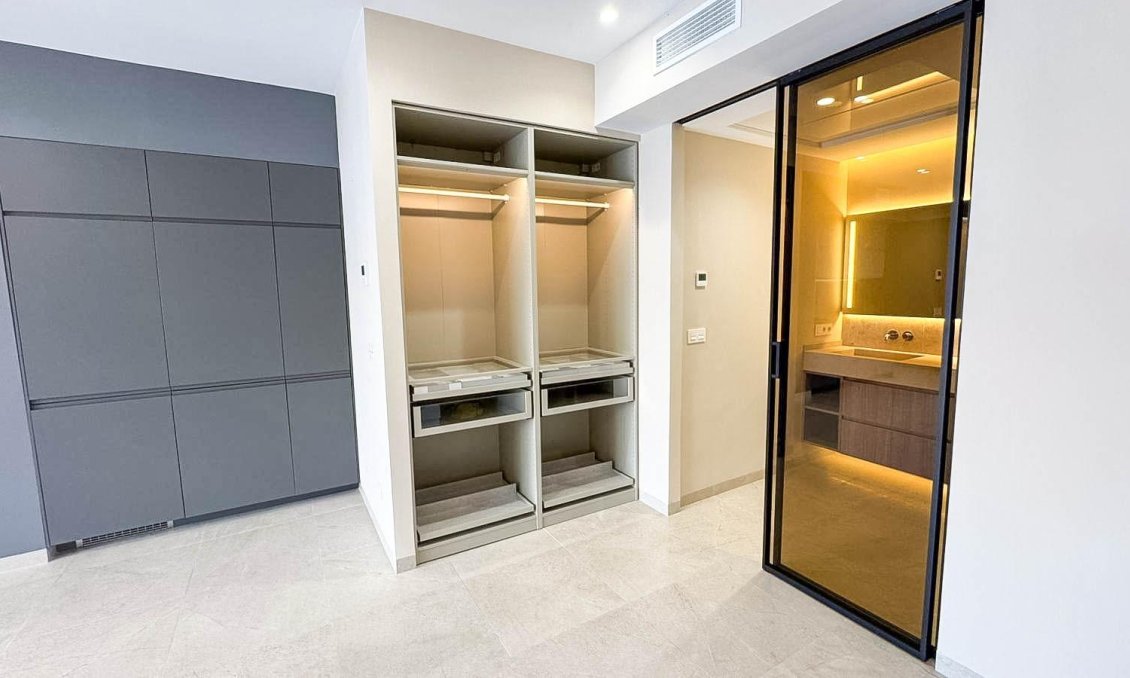 Segunda mano - Apartamento -
Torrevieja - Playa de los Locos
