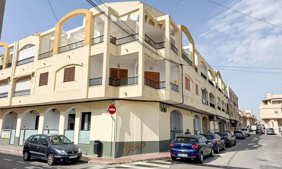 Segunda mano - Apartamento -
Torrevieja - Playa de los Locos