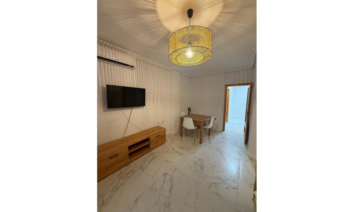 Wiederverkauf - Wohnung -
Torrevieja - Acequion