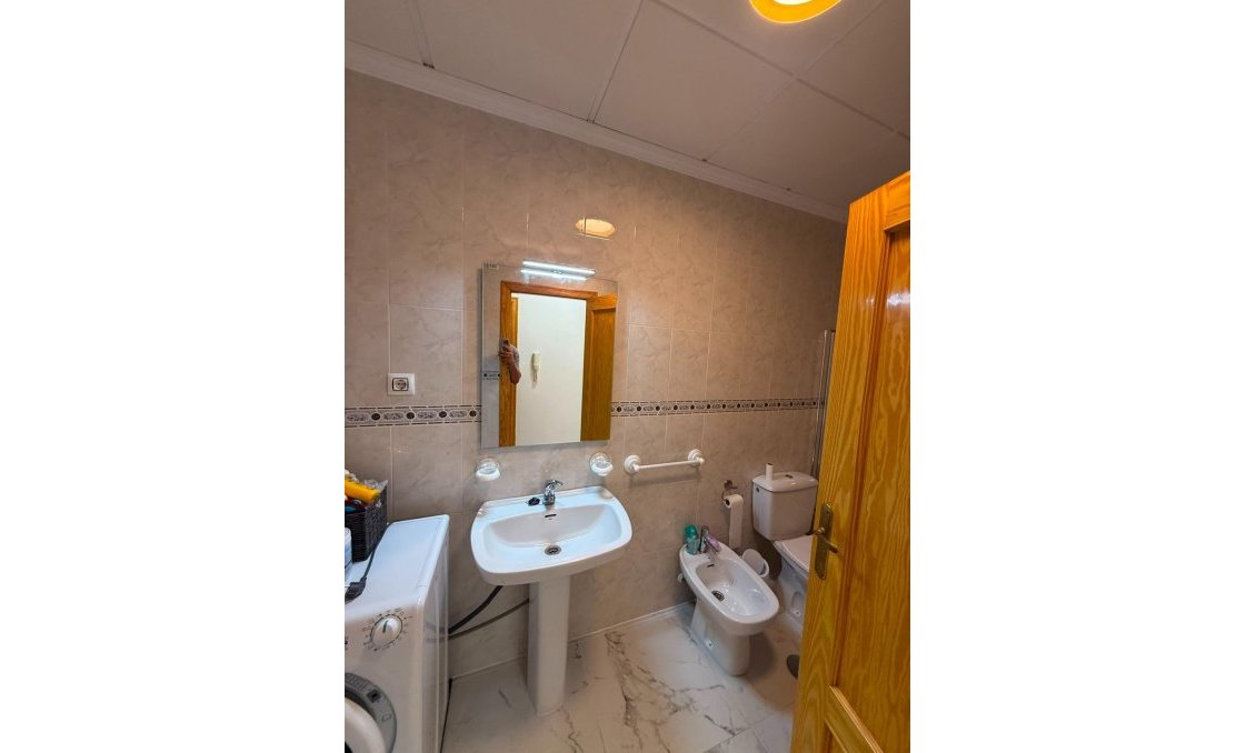 Wiederverkauf - Wohnung -
Torrevieja - Acequion