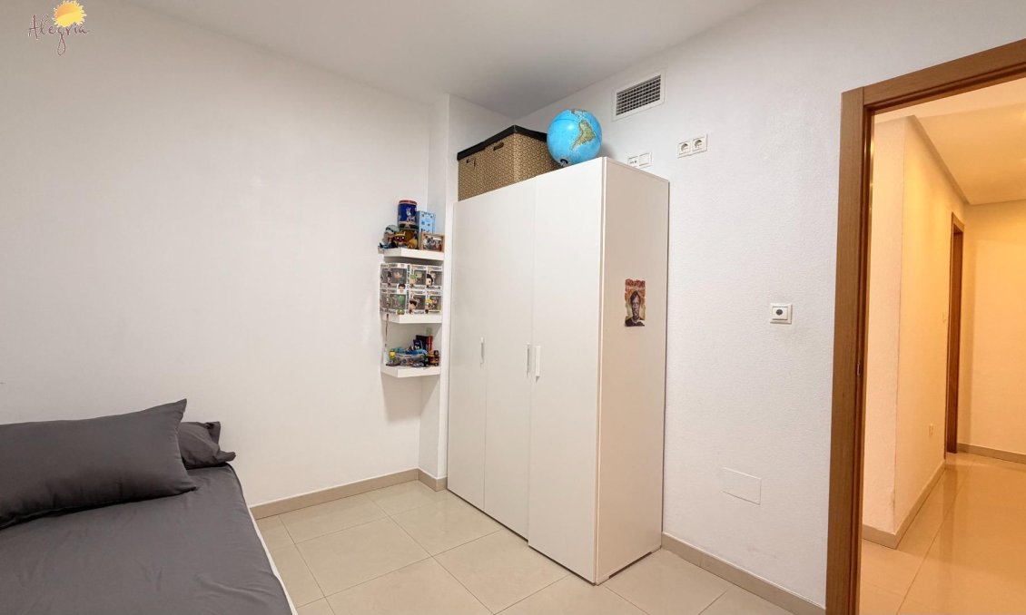 Wiederverkauf - Wohnung -
Torrevieja - PARQUE DE LAS NACIONES