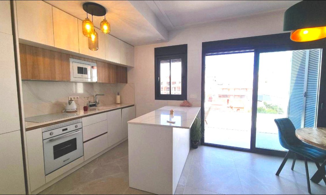 Wiederverkauf - Penthouse -
Torrevieja - Playa del Cura
